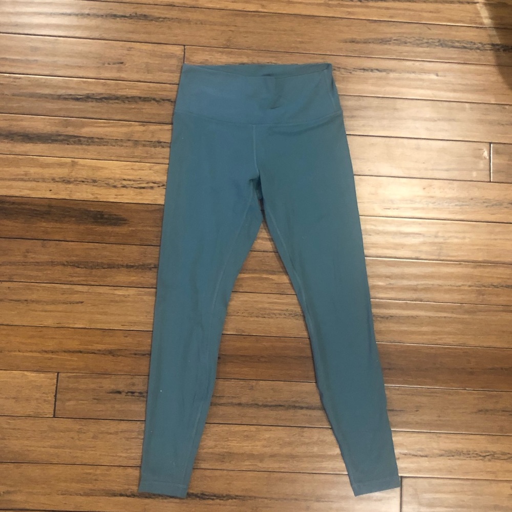 Lululemon 7/8 leggings Size 10